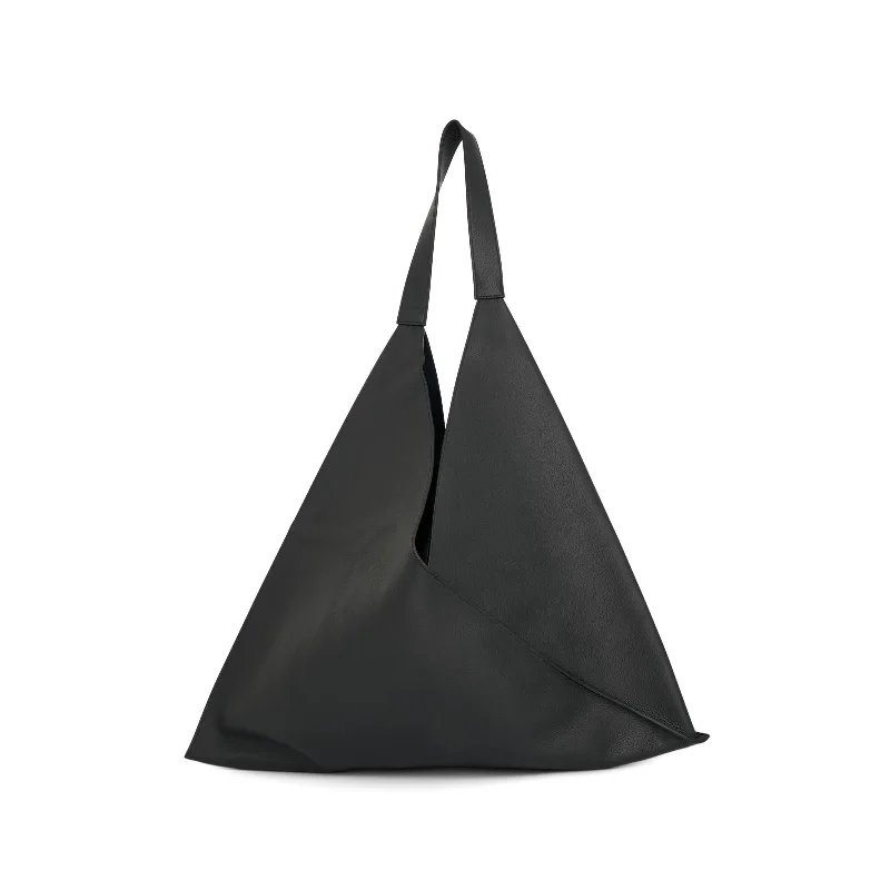 women's handbag with sleek and compact look -Sara Tote Bag in Black