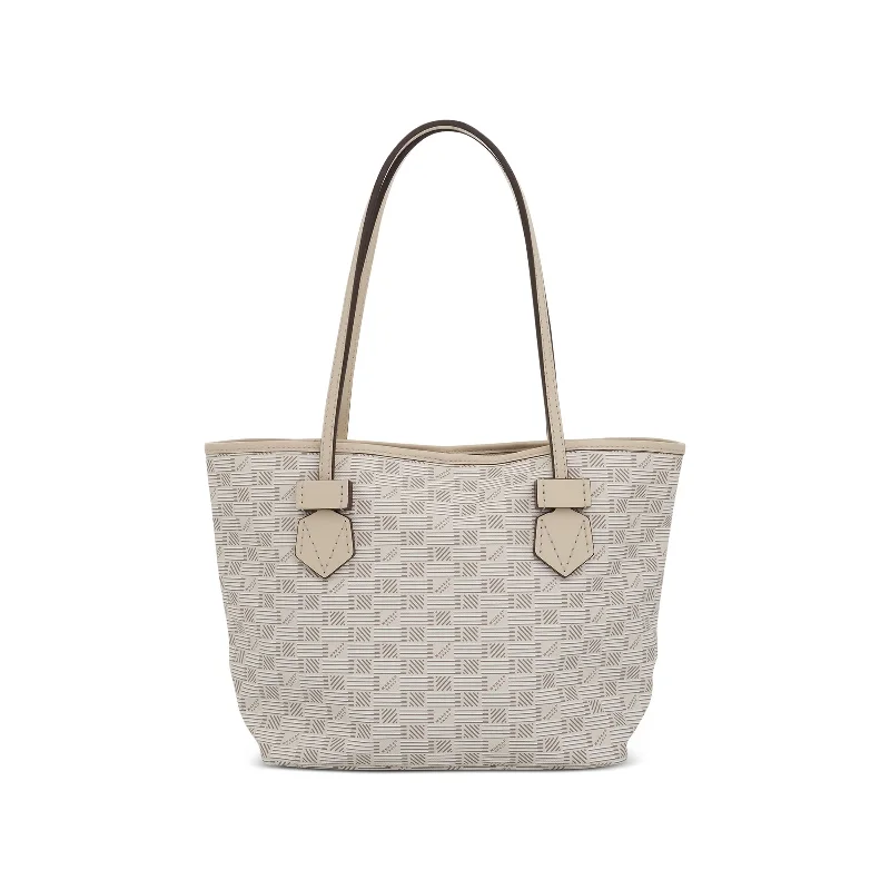 women's handbag with casual everyday design -Saint Tropez Tote PM in Milk