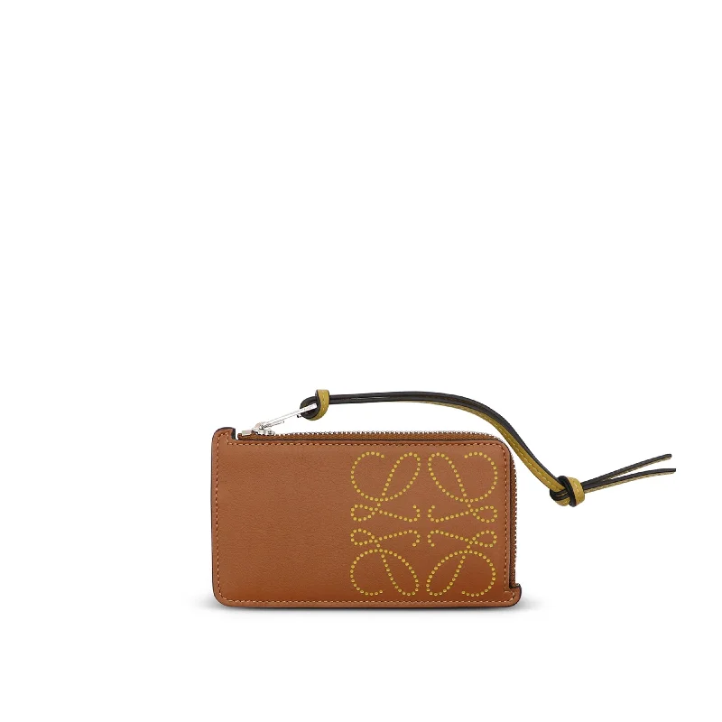 women's wallet with chic button details -Brand Coin Cardholder in Classic Calfskin in Tan