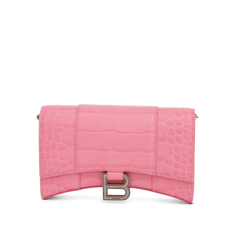 women's wallet with high-quality stitching -Hourglass Embossed Croco Wallet On Chain in Sweet Pink