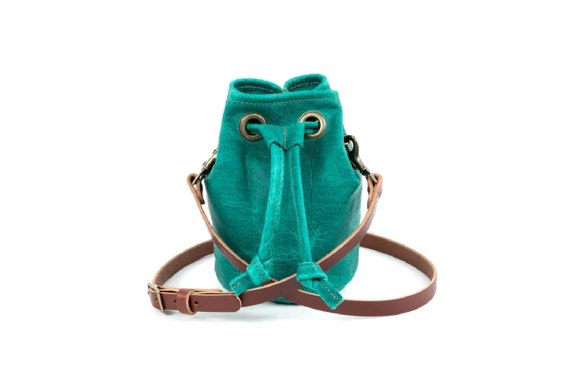 women's bucket bag for stylish commuters -LEATHER BUCKET BAG - SMALL - PINE GREEN BISON