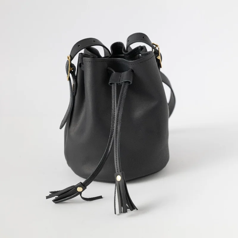 women's bucket bag with fabric lining -Black Vegetable Tanned Bucket Bag