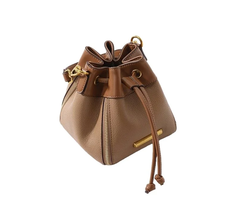 women's bucket bag with roomy interior -Chic Genuine Leather Designer Bucket Bag: New Fashion for Women