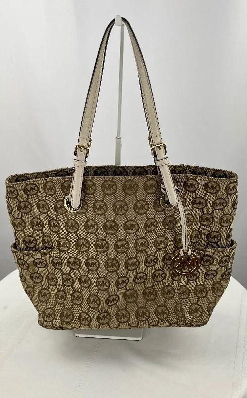 women's tote bag with refined details -Michael Kors Women's Jet Set East/West Tote Bag in Signature Tan Logo