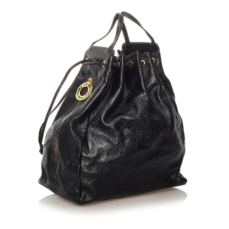 women's bucket bag with high-quality materials -Fendi Leather Bucket Bag (SHG-27821)