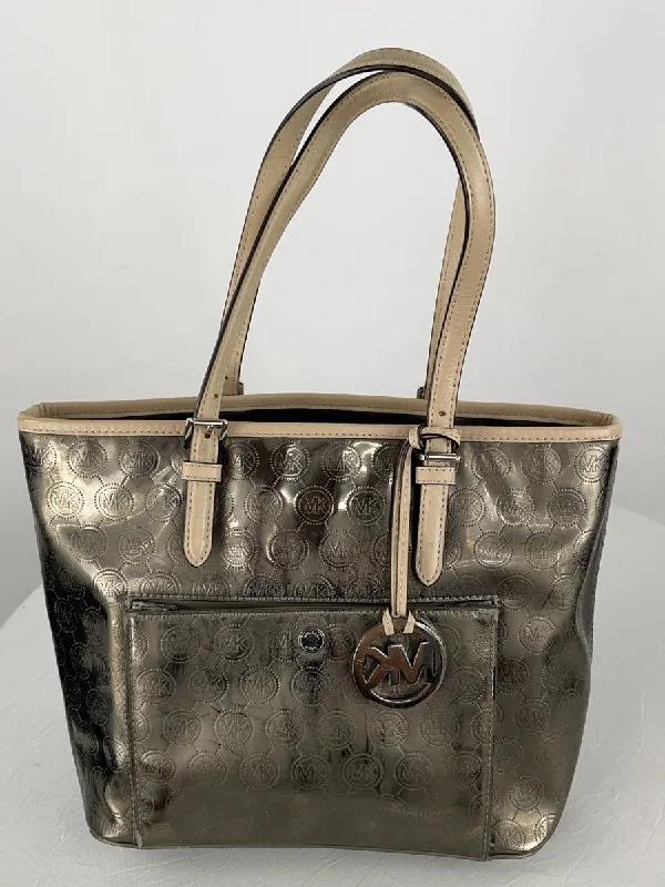 women's tote bag with multi-pocket interior -Michael Kors Women's Jet Set Medium MK Snap Pocket Tote Chrome Tan