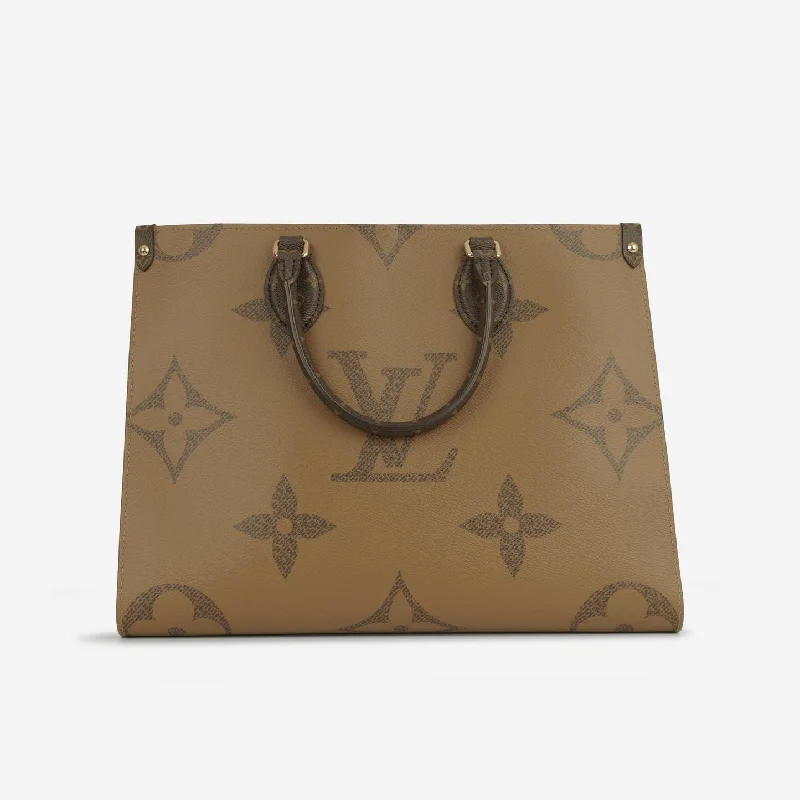 women's handbag with top fold closure -Louis Vuitton Onthego MM Monogram GHW