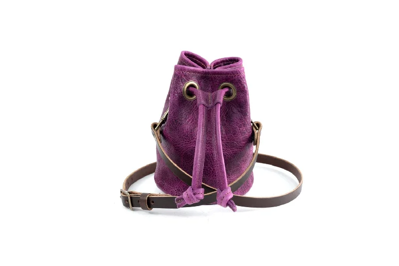 women's bucket bag with crossbody strap -LEATHER BUCKET BAG - SMALL - GRAPE BISON